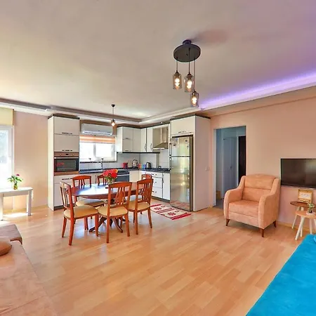 Lucy 1 Villa Kas